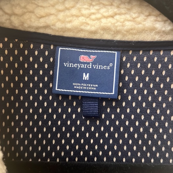 Vineyard Vines Navy/Tan Vest, Size Medium - Picture 2 of 5